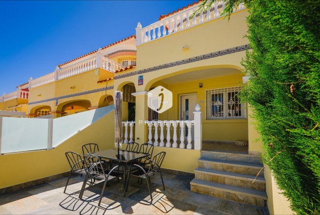 D'occasion - Chalet -
Orihuela Costa - Las Filipinas