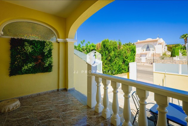 D'occasion - Chalet -
Orihuela Costa - Las Filipinas