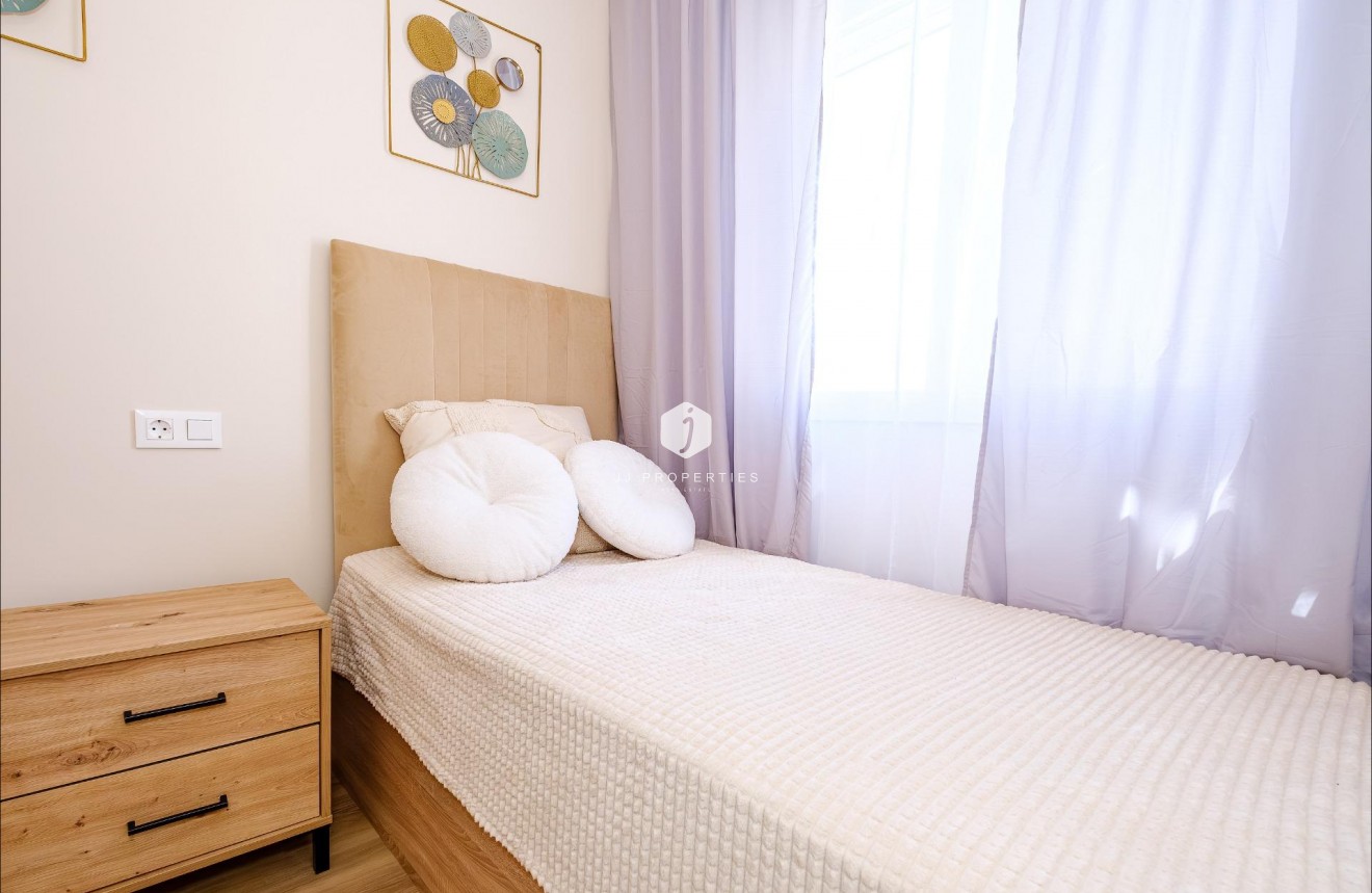 D'occasion - Chalet -
Orihuela Costa - Las Filipinas