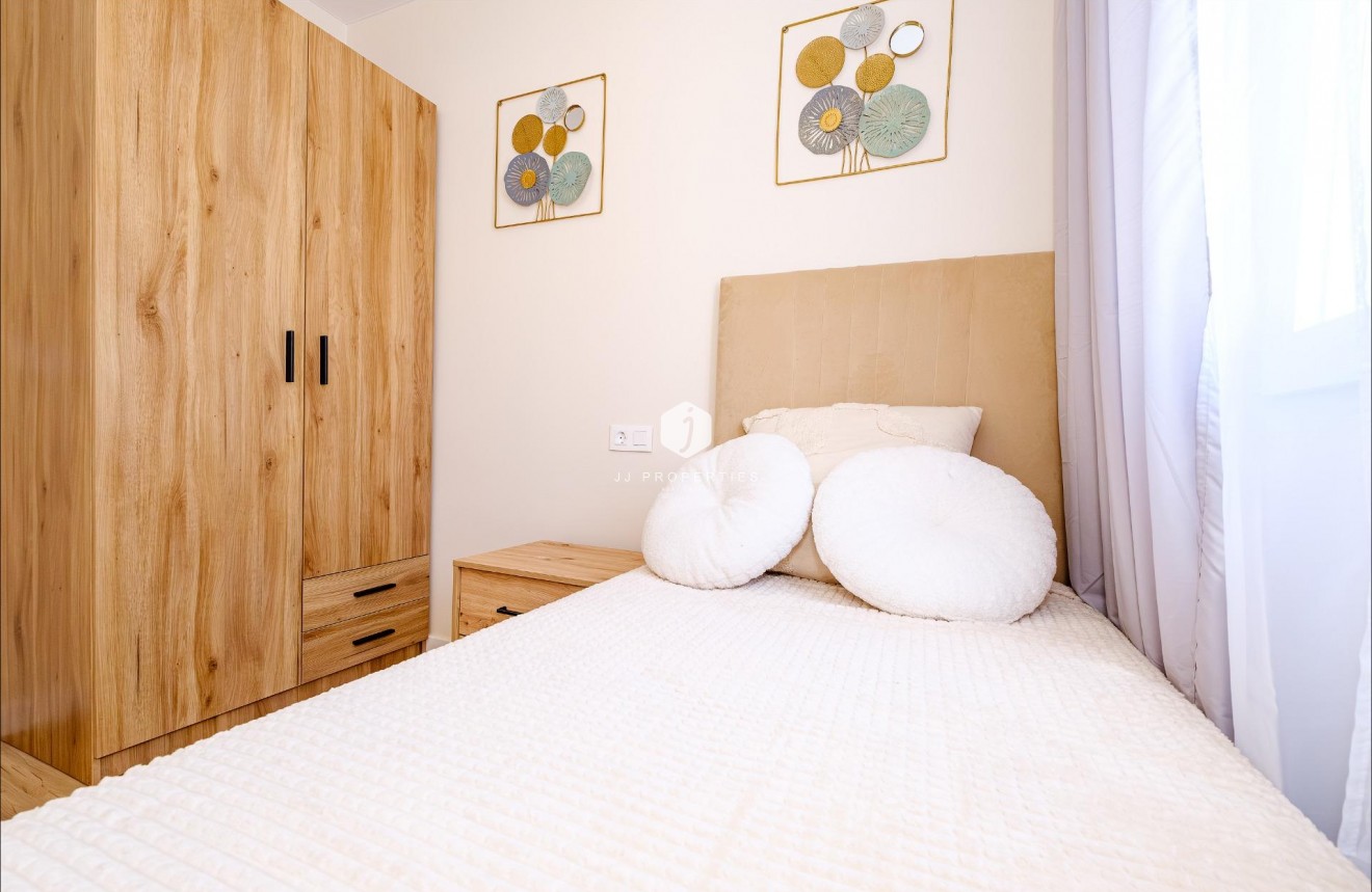 D'occasion - Chalet -
Orihuela Costa - Las Filipinas