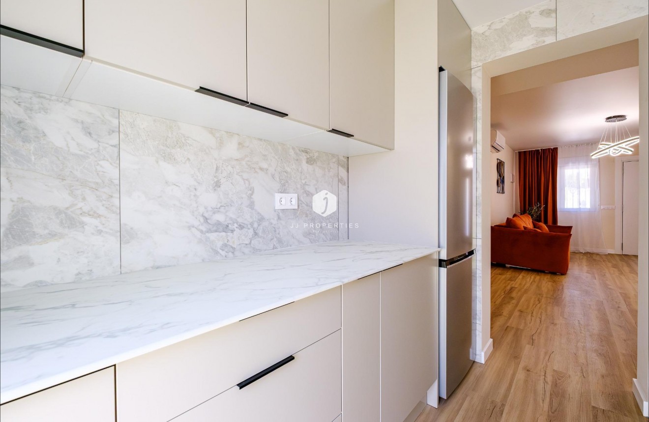 D'occasion - Chalet -
Orihuela Costa - Las Filipinas
