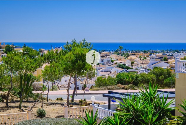 D'occasion - Chalet -
Orihuela Costa - Las Filipinas