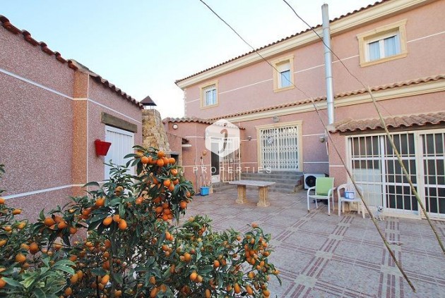 D'occasion - Villa -
Formentera del Segura - C- Cooperativa