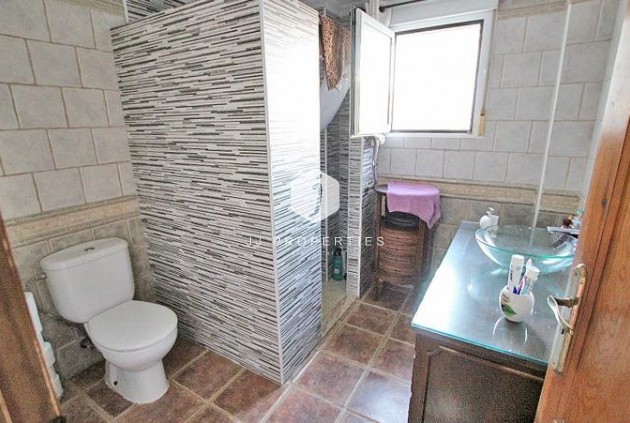 D'occasion - Villa -
Formentera del Segura - C- Cooperativa