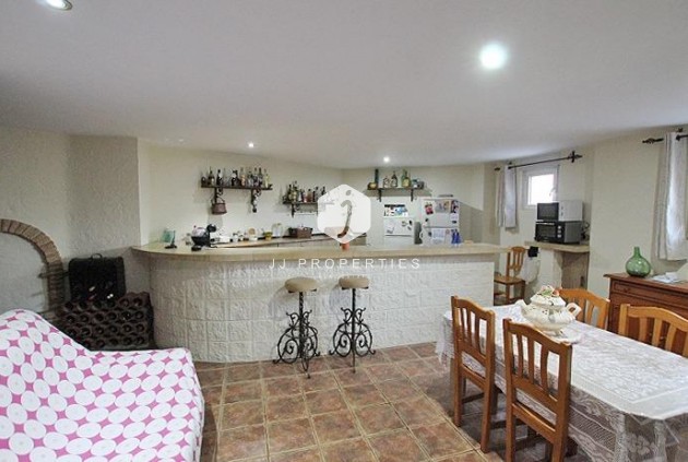 D'occasion - Villa -
Formentera del Segura - C- Cooperativa