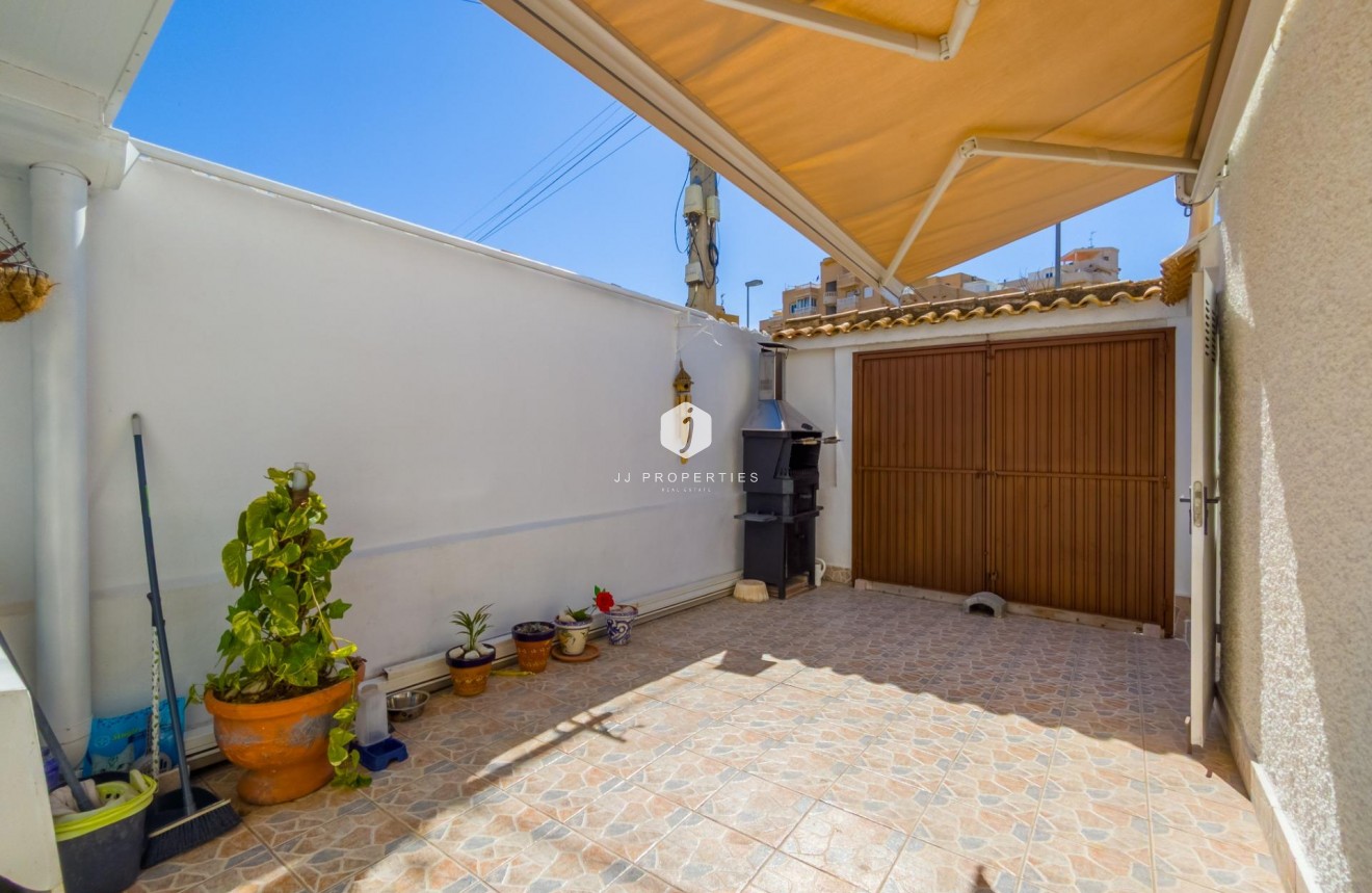Tweedehands - Chalet -
Torrevieja - Nueva Torrevieja