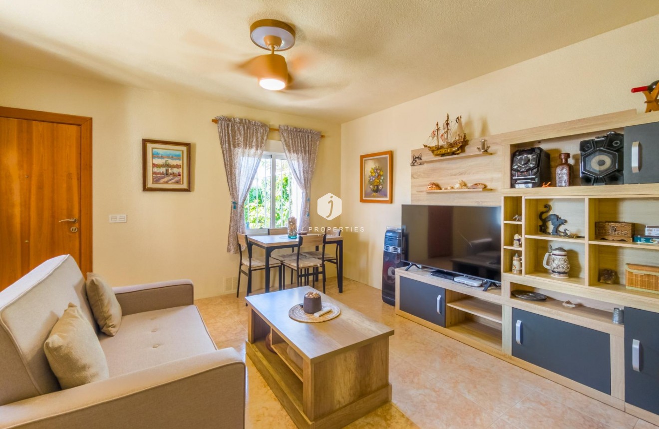 Tweedehands - Chalet -
Torrevieja - Nueva Torrevieja