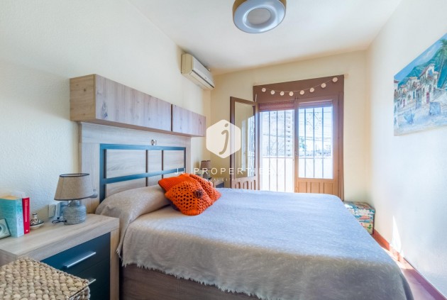 Tweedehands - Chalet -
Torrevieja - Nueva Torrevieja