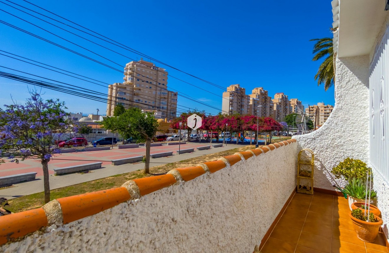 Tweedehands - Chalet -
Torrevieja - Nueva Torrevieja