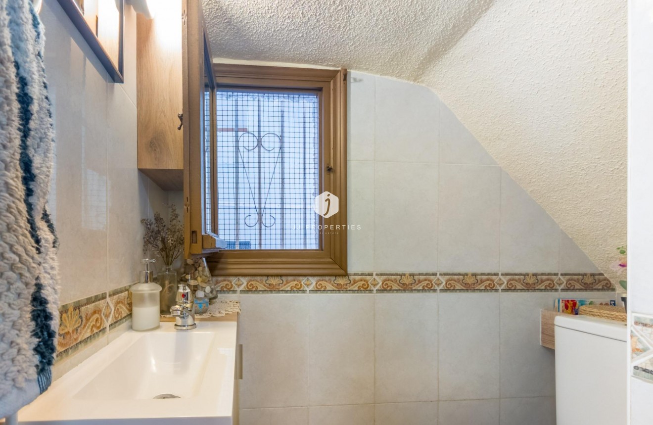 Tweedehands - Chalet -
Torrevieja - Nueva Torrevieja