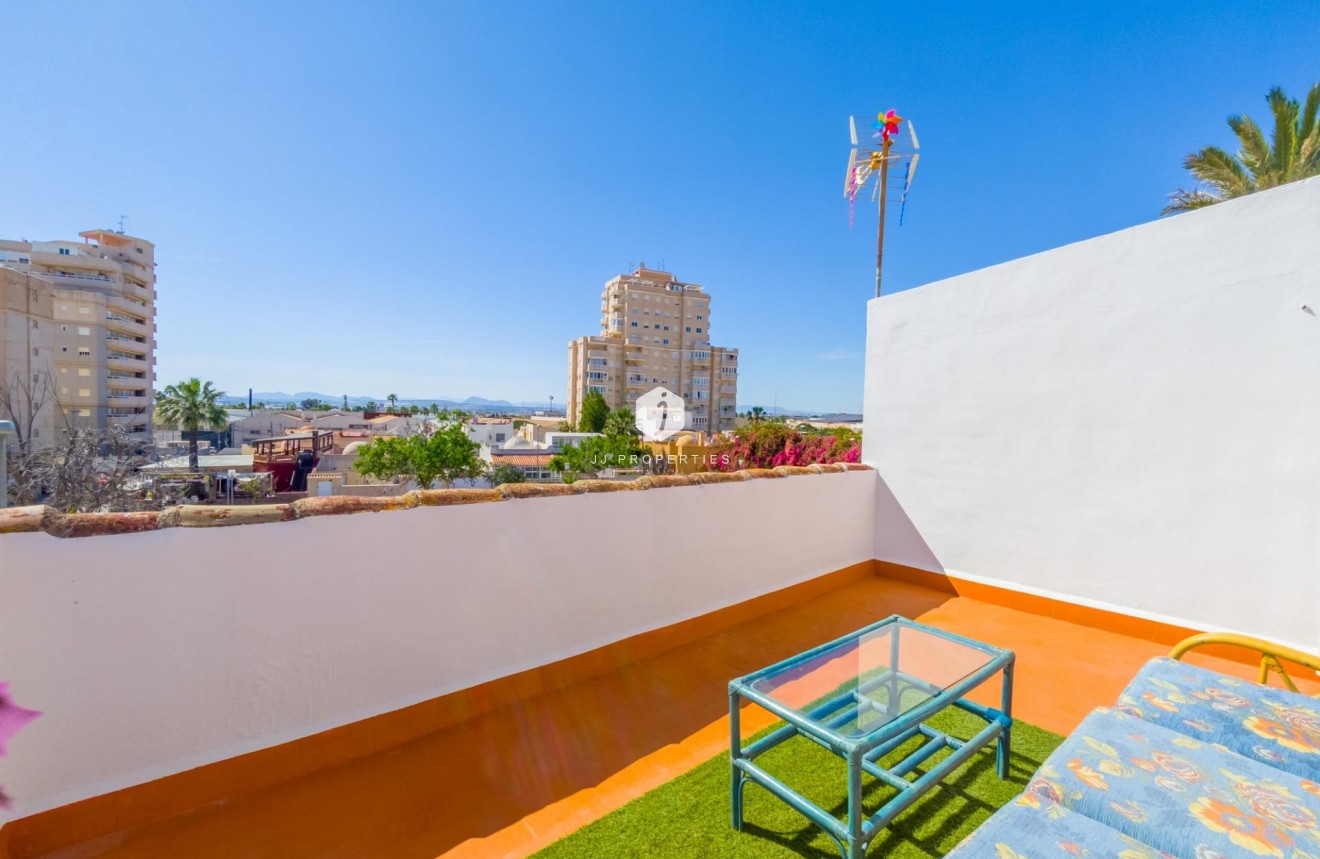 Tweedehands - Chalet -
Torrevieja - Nueva Torrevieja