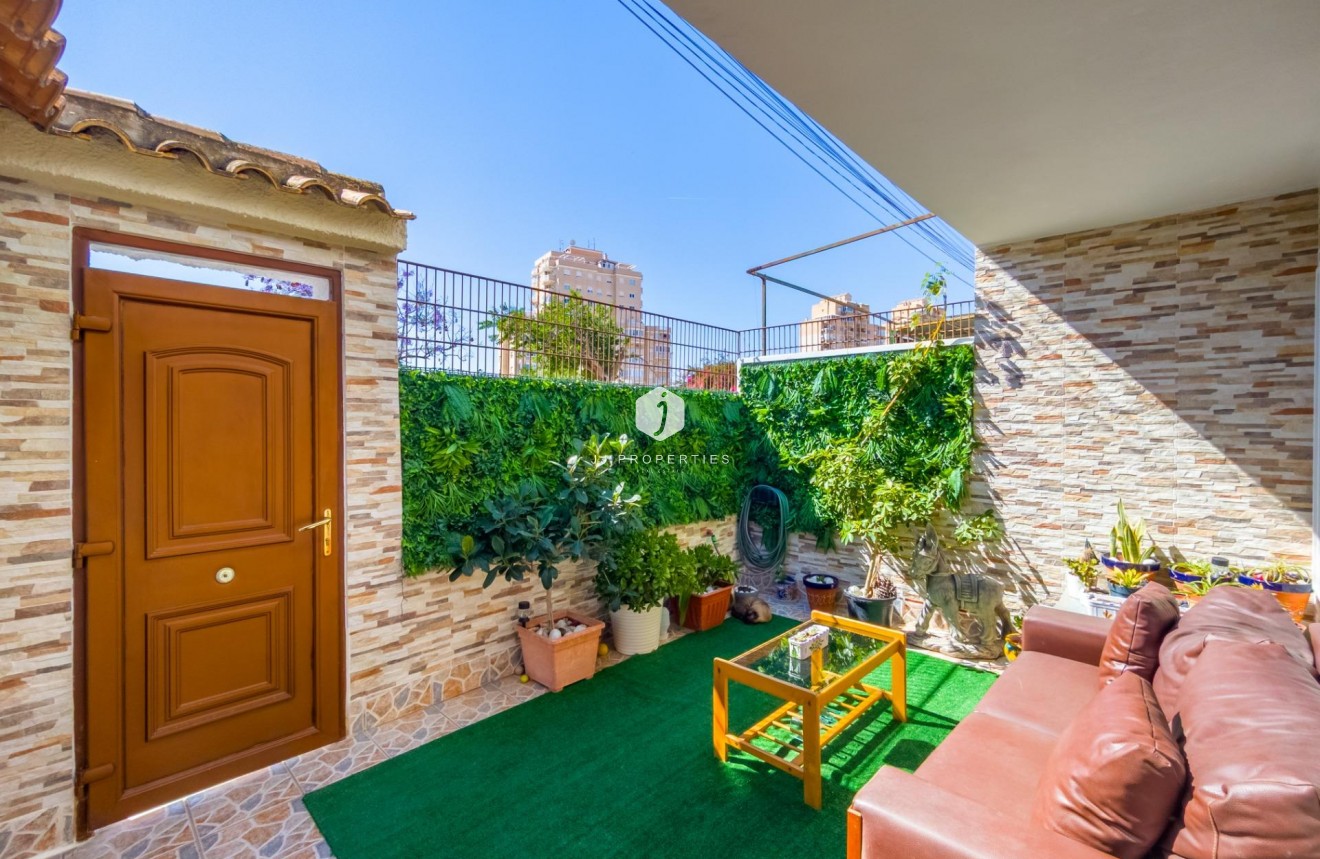 Tweedehands - Chalet -
Torrevieja - Nueva Torrevieja