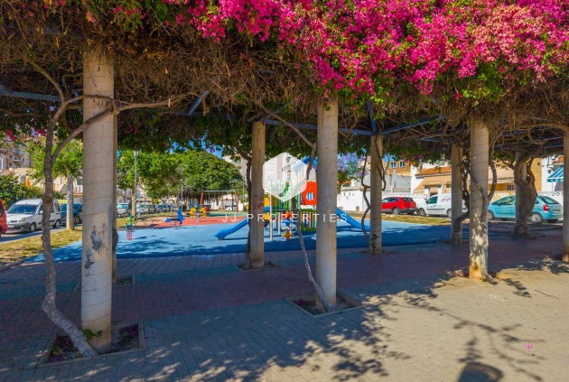 Tweedehands - Chalet -
Torrevieja - Nueva Torrevieja