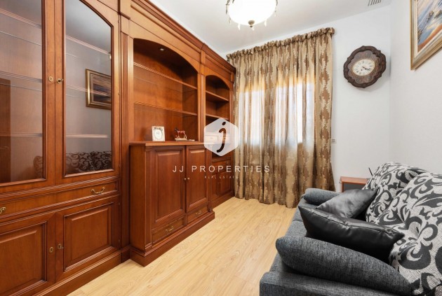 D'occasion - Villa -
Orihuela Costa - Costa Blanca