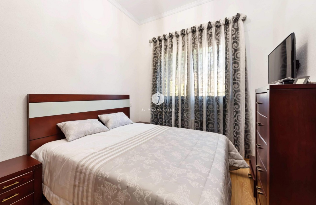 D'occasion - Villa -
Orihuela Costa - Costa Blanca