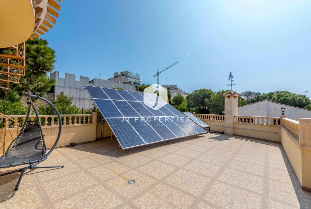 D'occasion - Villa -
Orihuela Costa - Costa Blanca