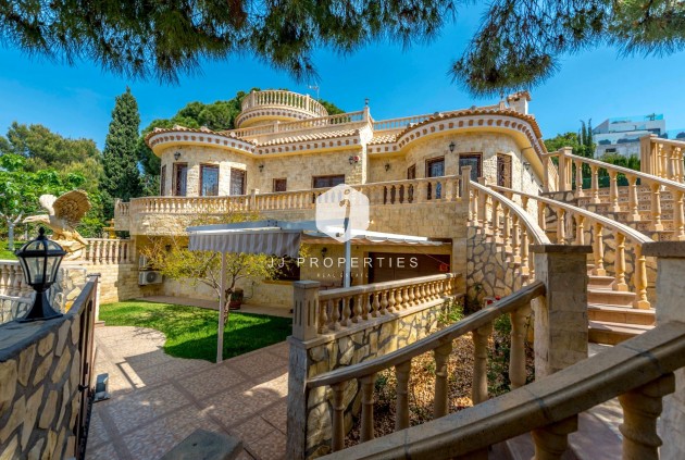 D'occasion - Villa -
Orihuela Costa - Costa Blanca