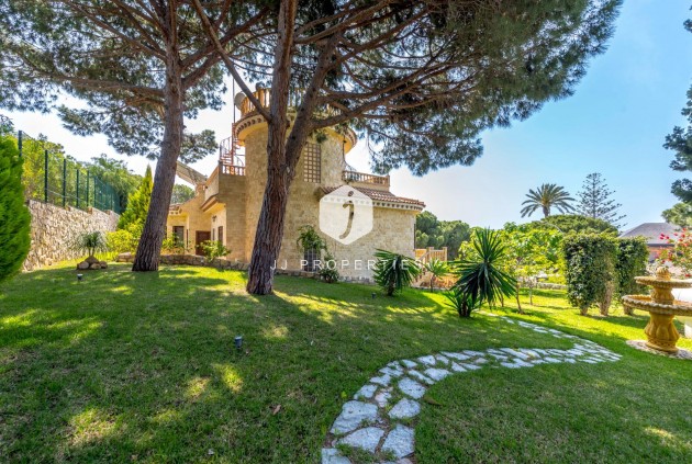 D'occasion - Villa -
Orihuela Costa - Costa Blanca