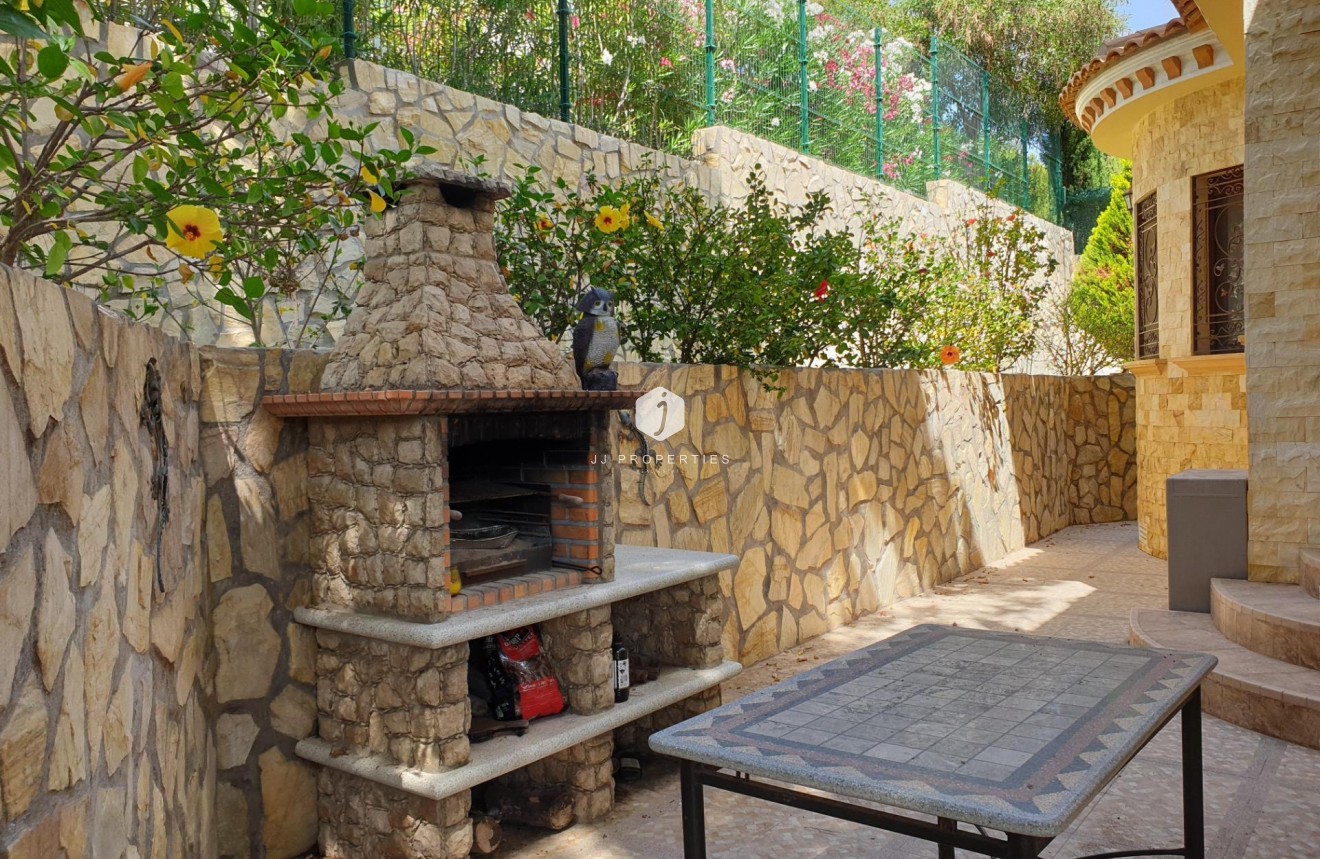 D'occasion - Villa -
Orihuela Costa - Costa Blanca