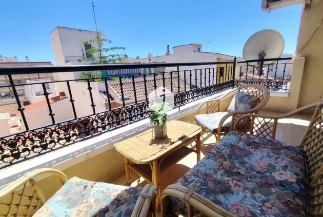 D'occasion - Appartement -
Torrevieja - Centro