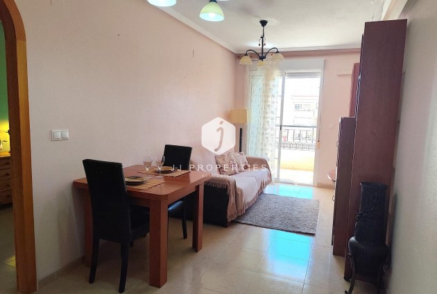 D'occasion - Appartement -
Torrevieja - Centro