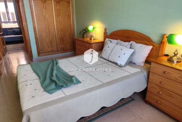 D'occasion - Appartement -
Torrevieja - Centro