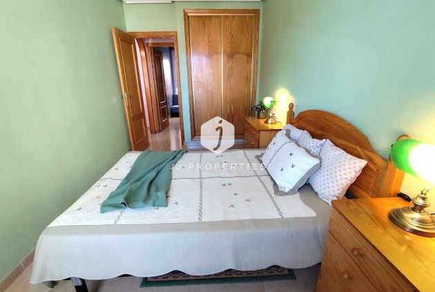 D'occasion - Appartement -
Torrevieja - Centro