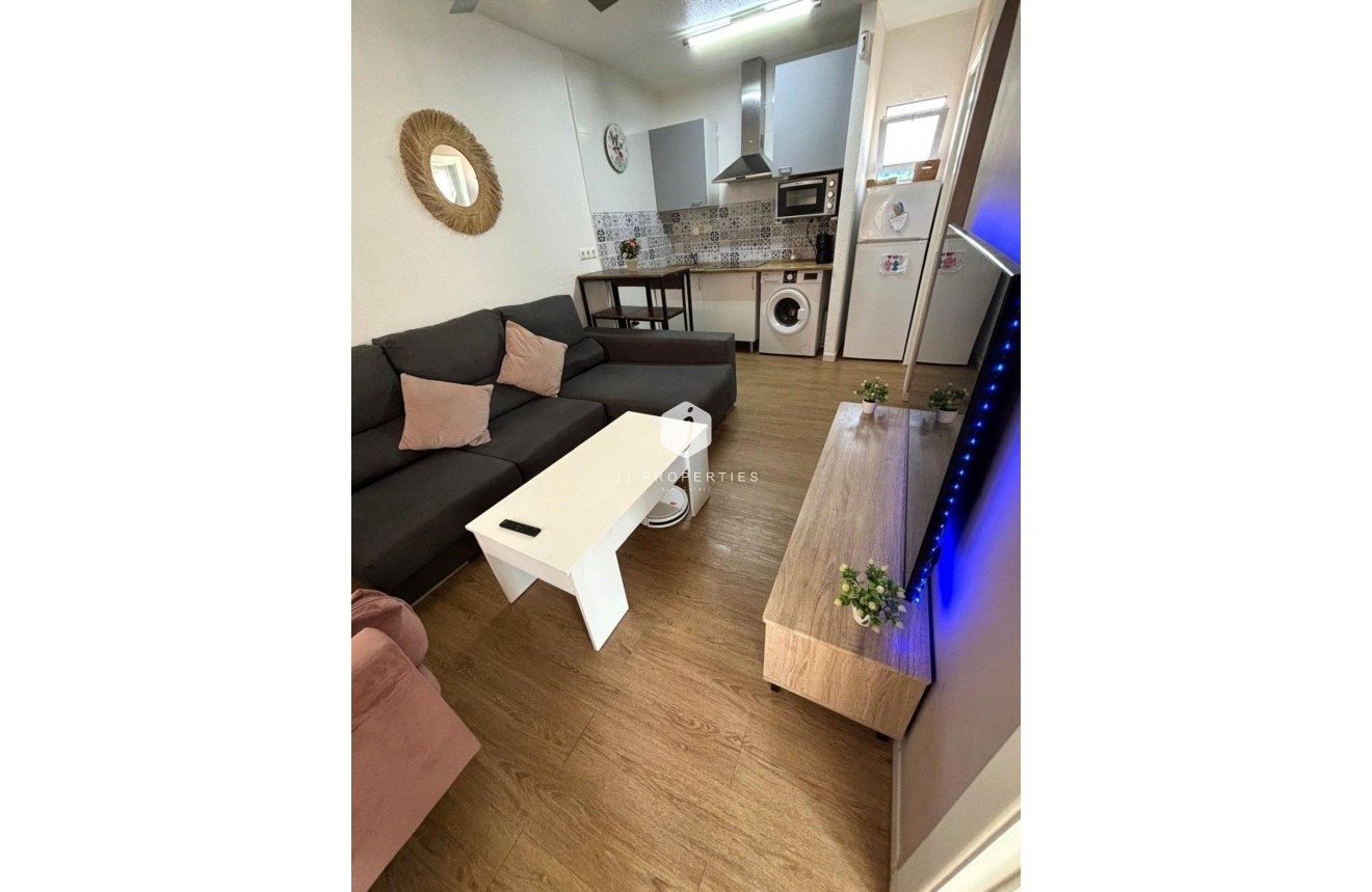 Resale - Bungalow -
Torrevieja - Los Balcones - Los Altos del Edén