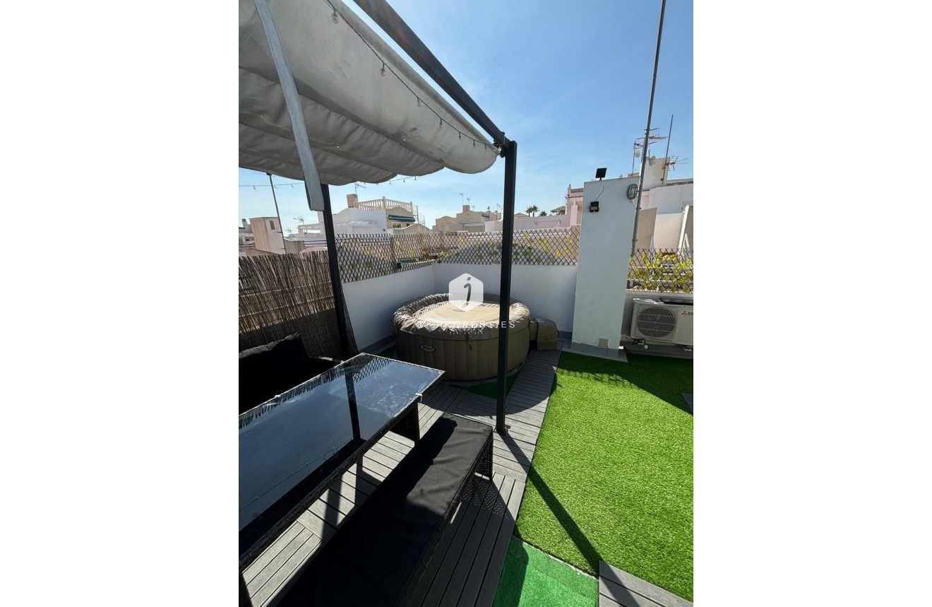Resale - Bungalow -
Torrevieja - Los Balcones - Los Altos del Edén