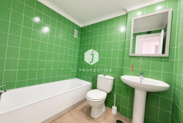 Aus zweiter Hand - Wohnung -
Torrevieja - Acequion