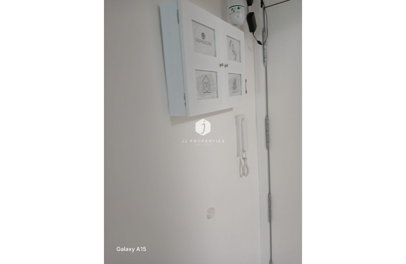 Aus zweiter Hand - Wohnung -
Torrevieja - Centro