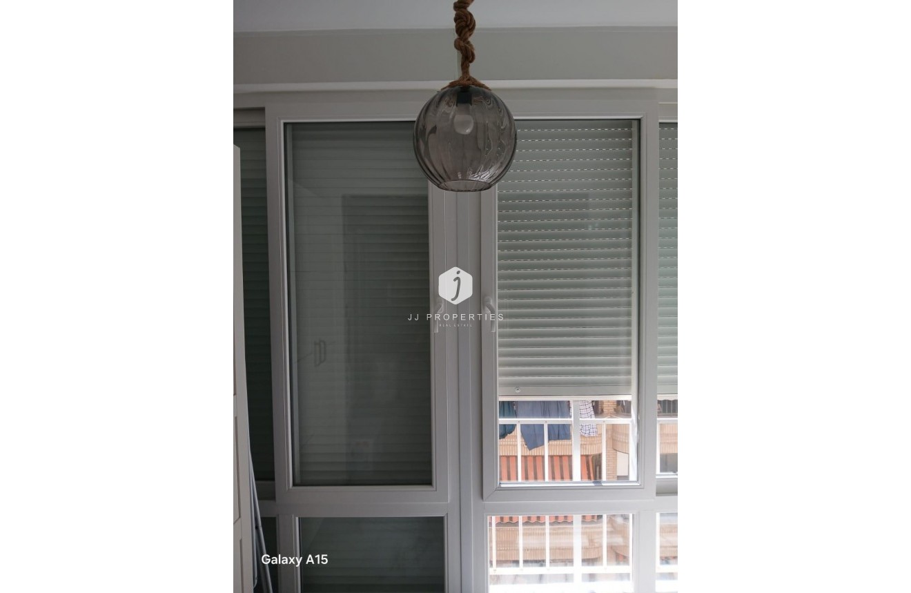 Aus zweiter Hand - Wohnung -
Torrevieja - Centro