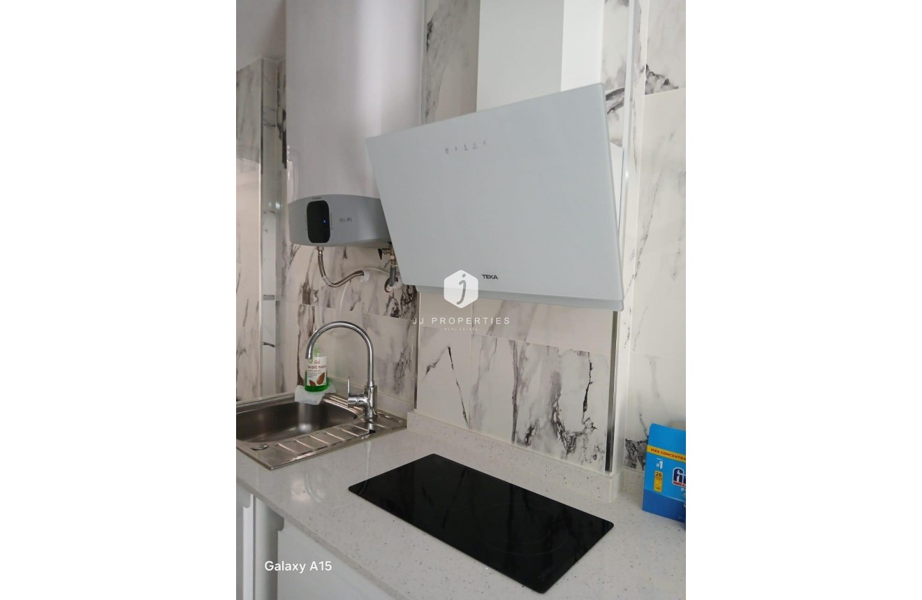 Aus zweiter Hand - Wohnung -
Torrevieja - Centro