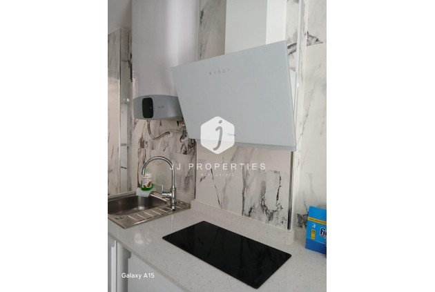 Tweedehands - Appartement / flat -
Torrevieja - Centro