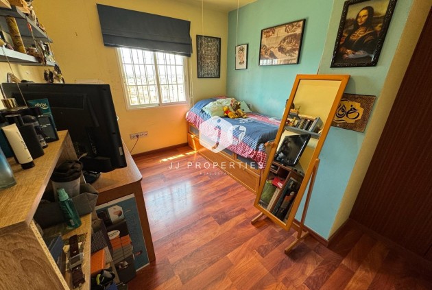 D'occasion - Villa -
Torrevieja - Zona Los Frutales