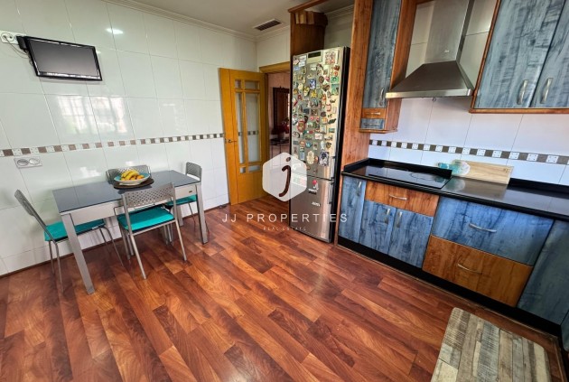 D'occasion - Villa -
Torrevieja - Zona Los Frutales