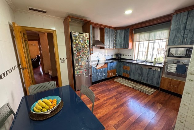 D'occasion - Villa -
Torrevieja - Zona Los Frutales