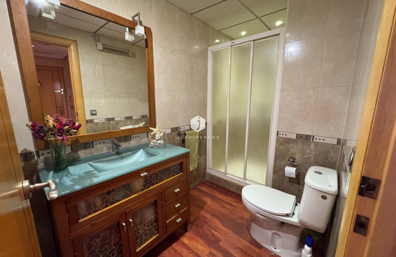 D'occasion - Villa -
Torrevieja - Zona Los Frutales