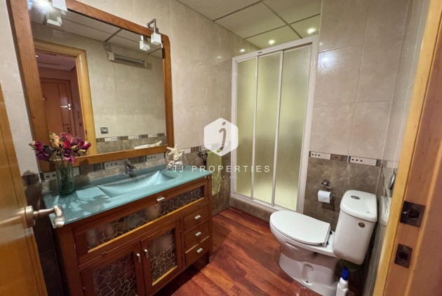 D'occasion - Villa -
Torrevieja - Zona Los Frutales