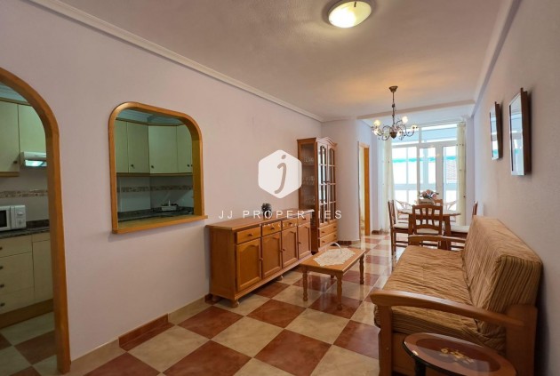 Aus zweiter Hand - Wohnung -
Torrevieja - Acequion