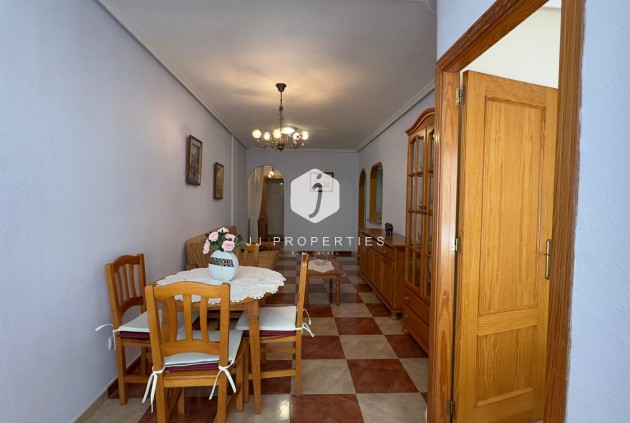 Aus zweiter Hand - Wohnung -
Torrevieja - Acequion