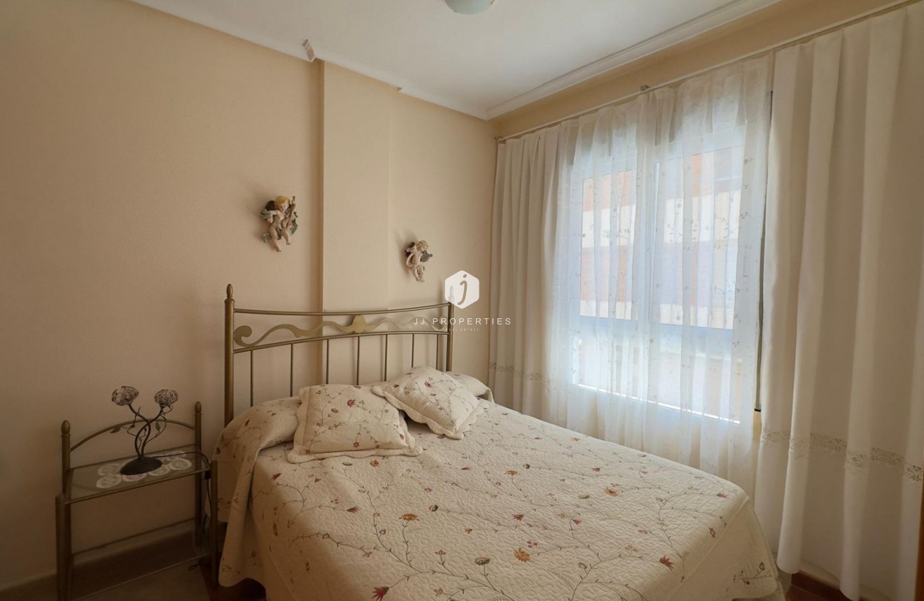 Aus zweiter Hand - Wohnung -
Torrevieja - Acequion