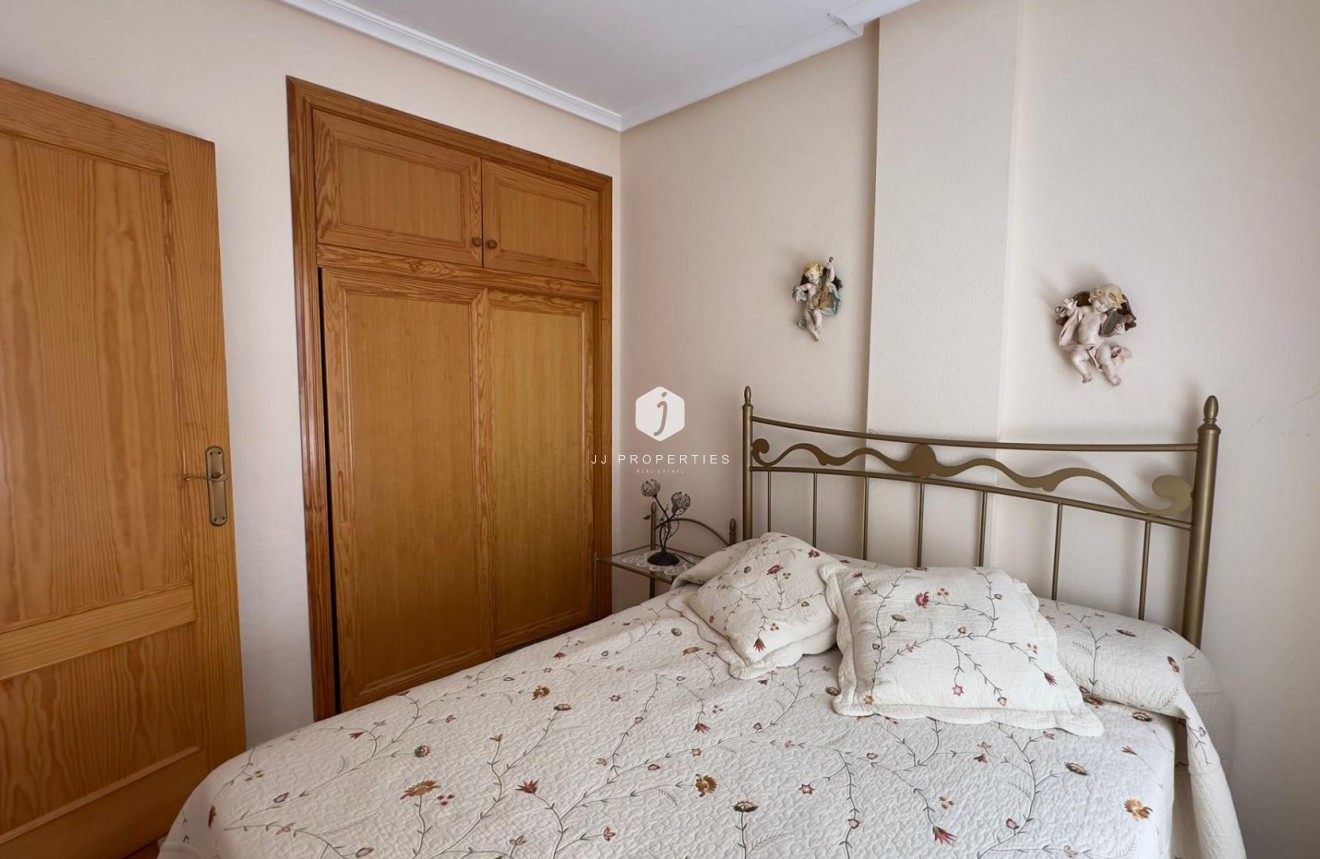 Aus zweiter Hand - Wohnung -
Torrevieja - Acequion