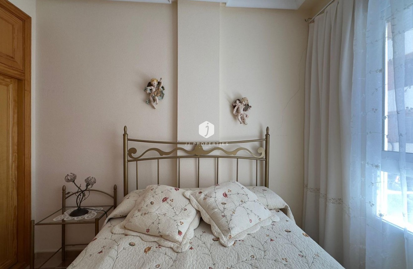 Aus zweiter Hand - Wohnung -
Torrevieja - Acequion
