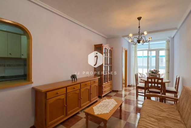 Aus zweiter Hand - Wohnung -
Torrevieja - Acequion