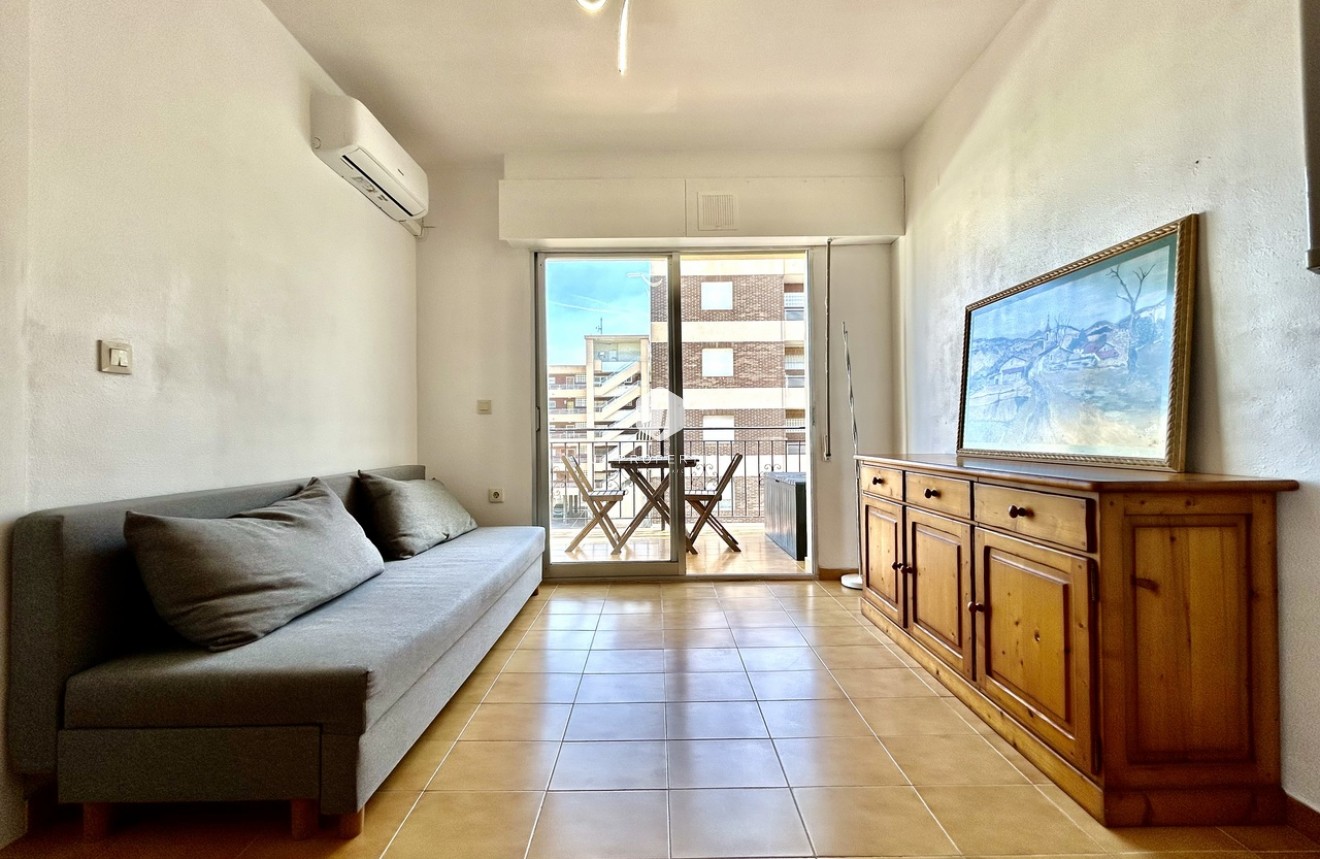 D'occasion - Appartement -
Torrevieja - Costa Blanca