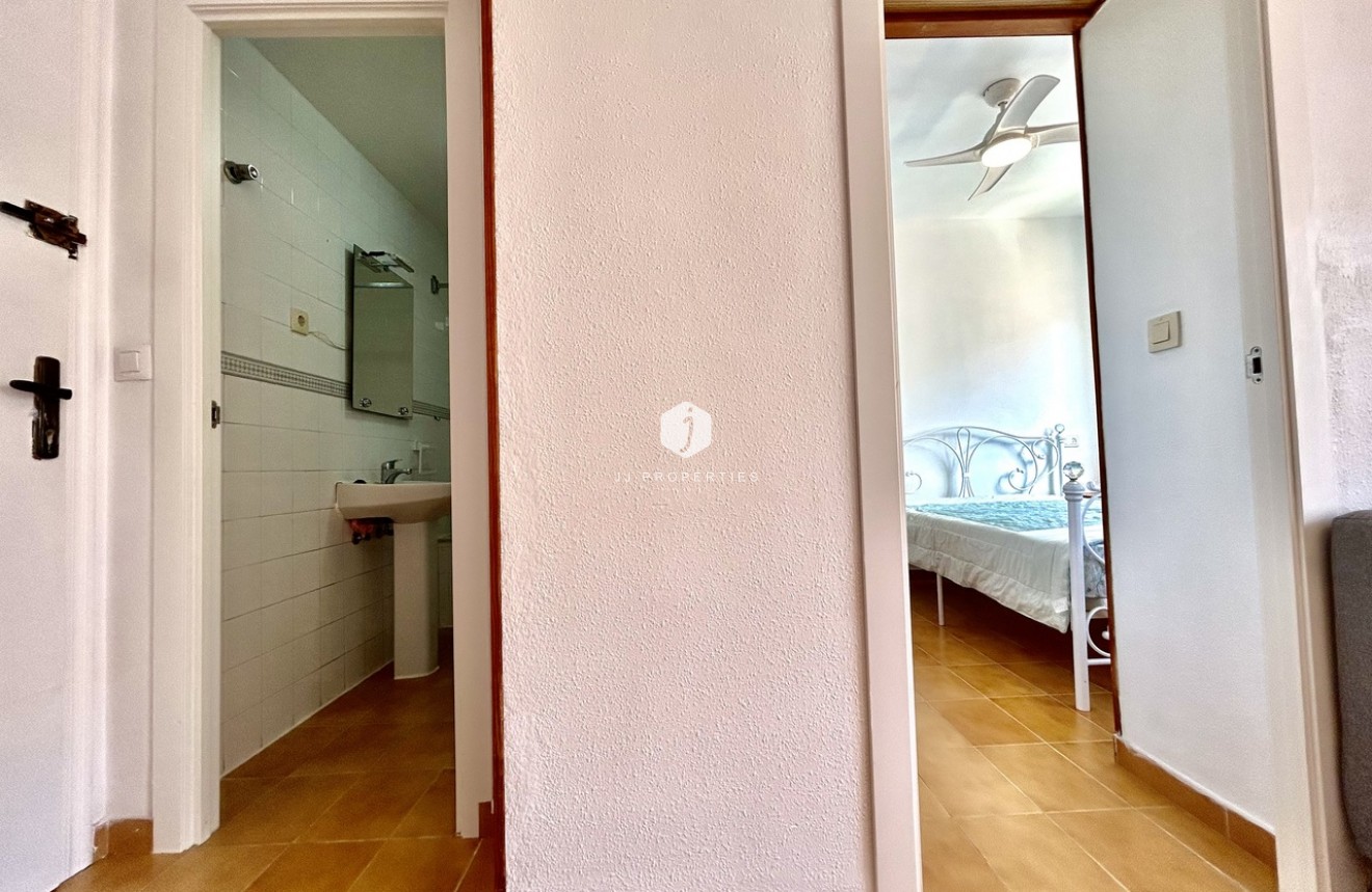D'occasion - Appartement -
Torrevieja - Costa Blanca
