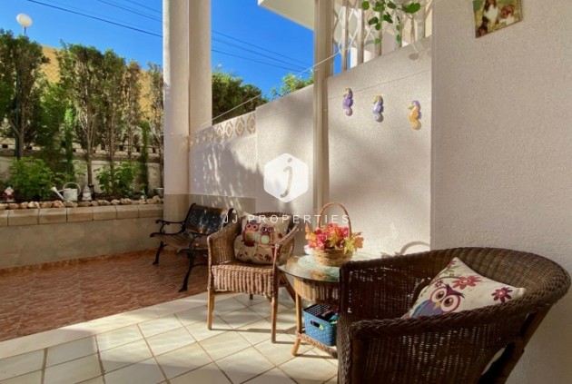 Z drugiej ręki - Mieszkanie w bloku -
Torrevieja - Torre la mata