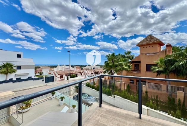 Resale - Villa -
San Miguel de Salinas - Bellavista