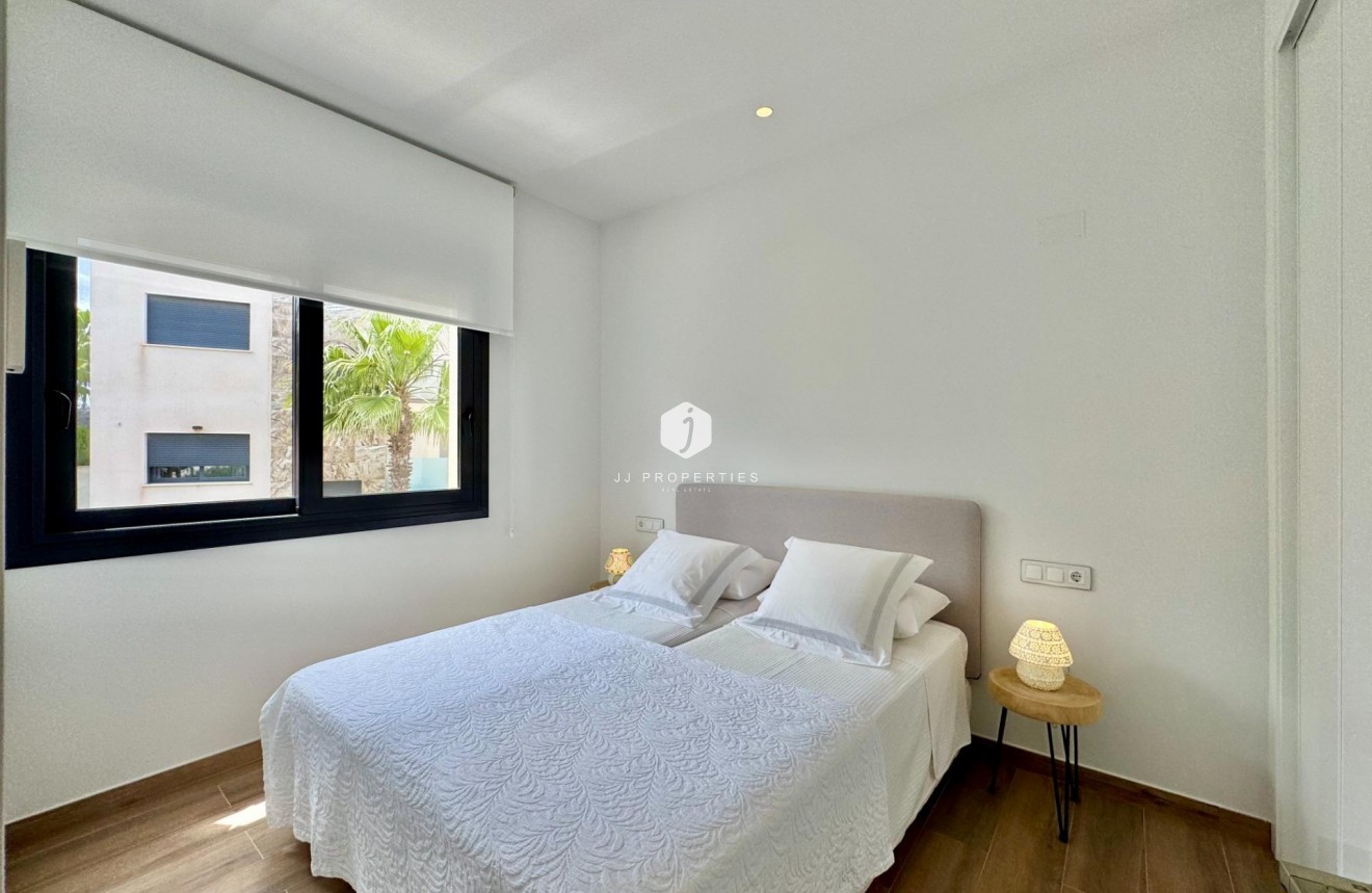 Resale - Villa -
San Miguel de Salinas - Bellavista